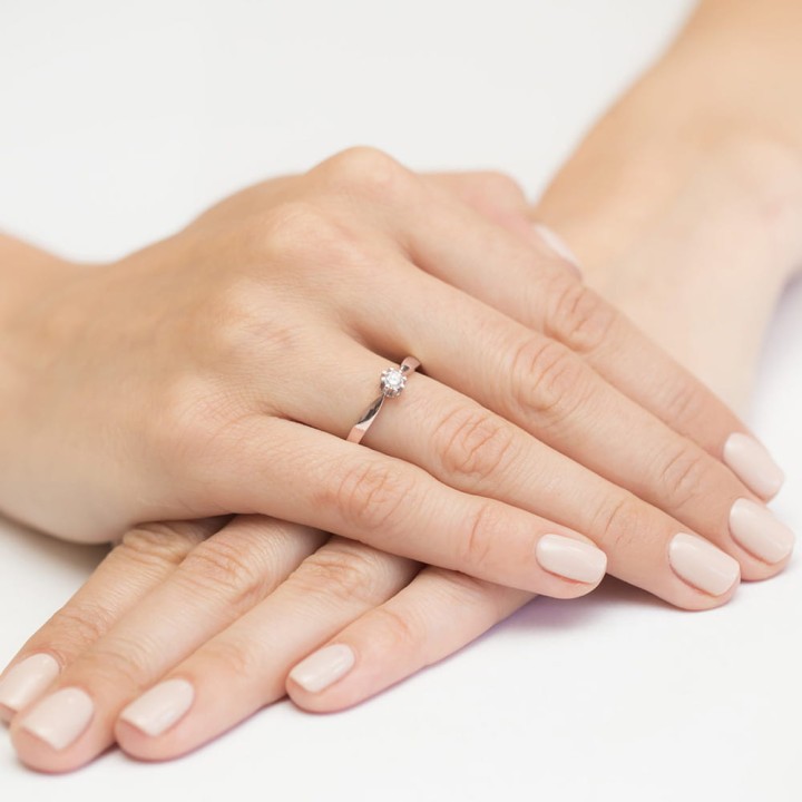 DIAMENTY Pierścionek W-228